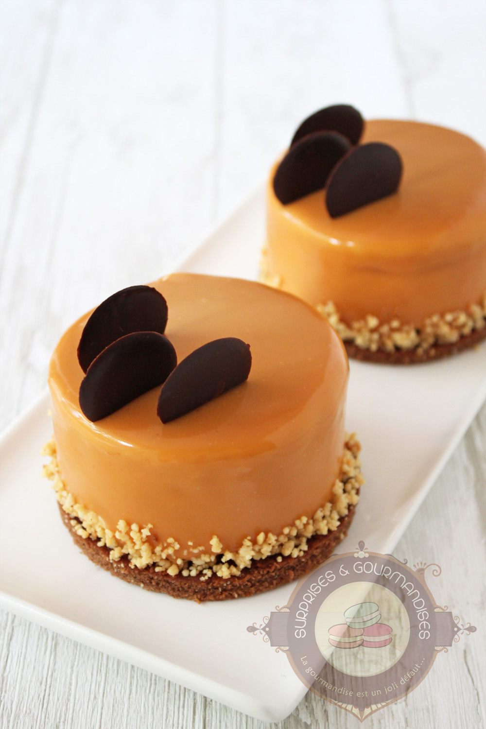 Petits entremets banane, chocolat et cacahuète - Surprises et Gourmandises