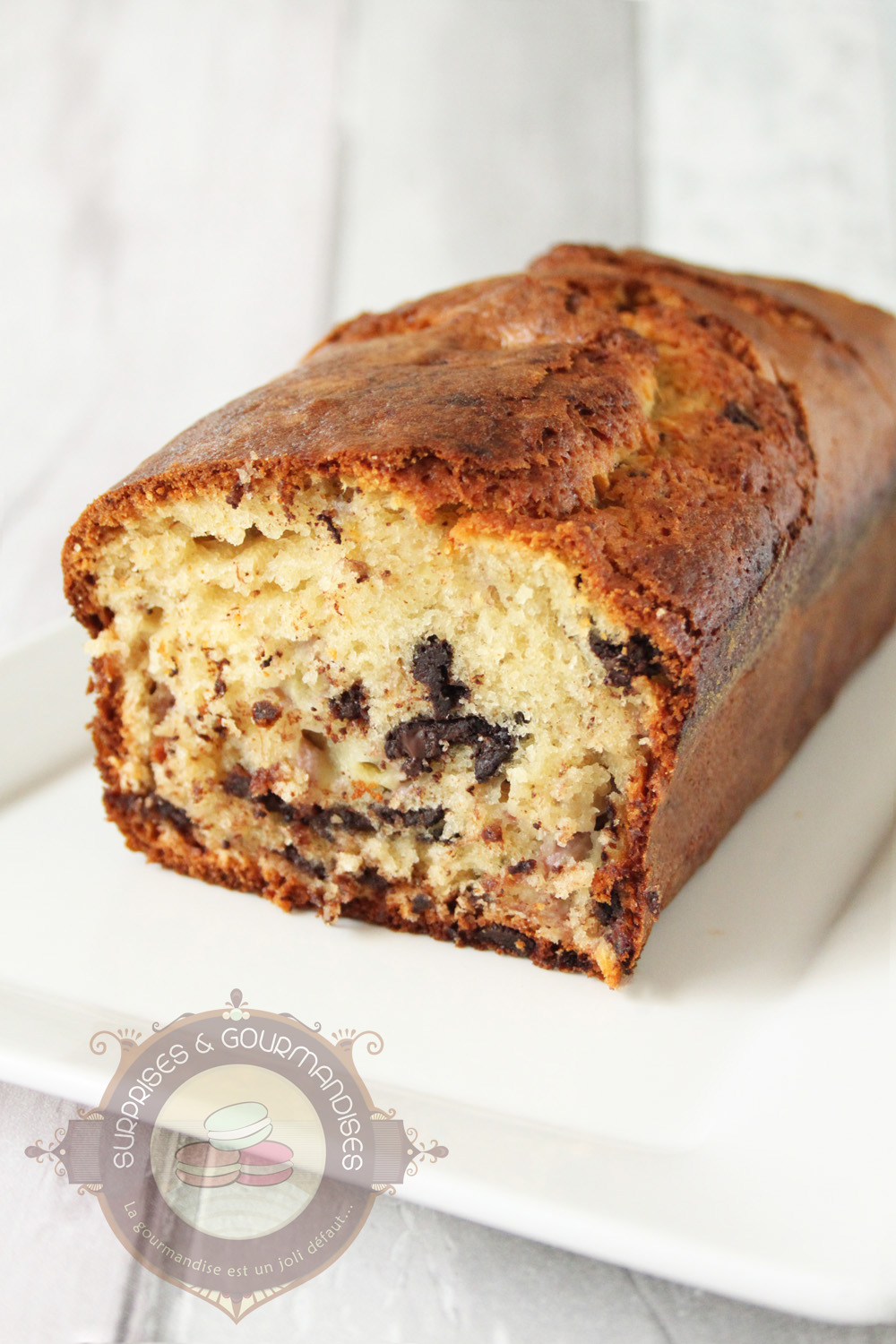 Cake banane et pépites de chocolat - Surprises et Gourmandises