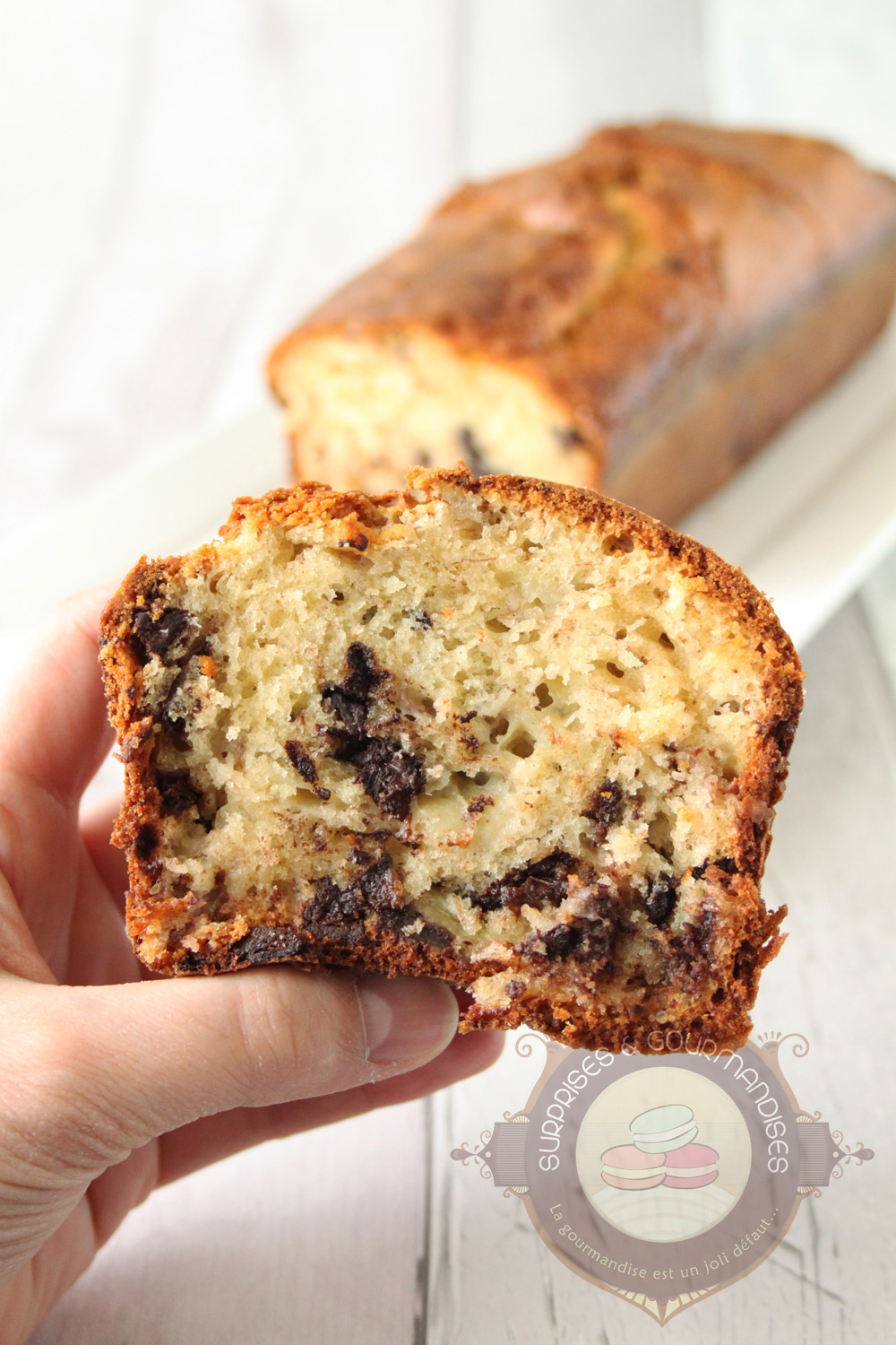Cake banane et pépites de chocolat - Surprises et Gourmandises