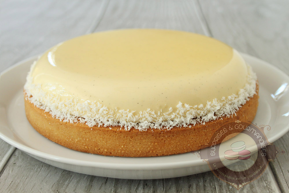 Tarte entremets aux saveurs exotiques - vanille, passion et ananas - Surprises et Gourmandises