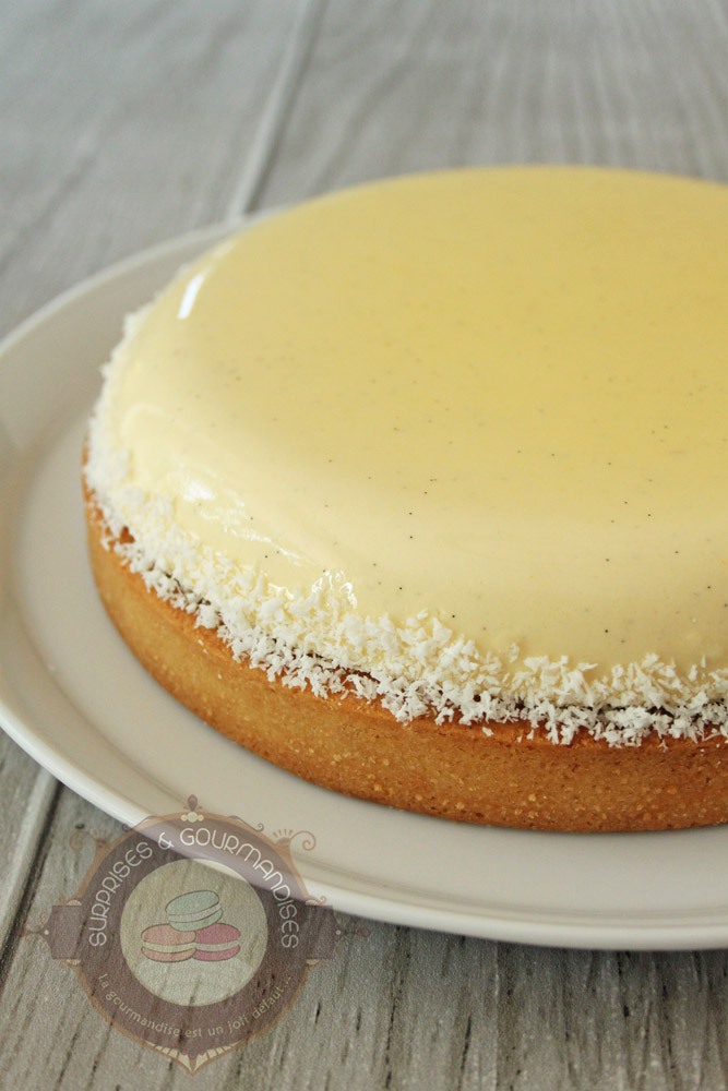Tarte entremets aux saveurs exotiques - vanille, passion et ananas - Surprises et Gourmandises