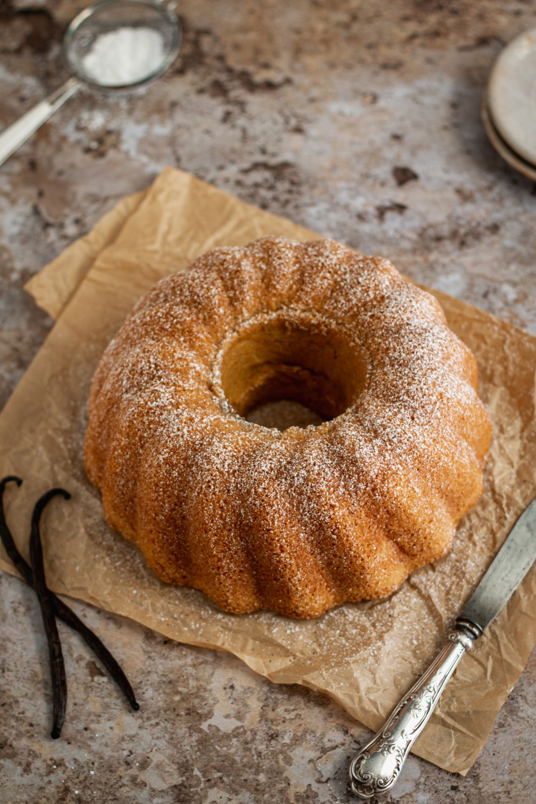 Cake vanille inspiré de Maxime Frédéric (ou comment se débarrasser d'un max de blancs d’œufs ? ) - Surprises et Gourmandises