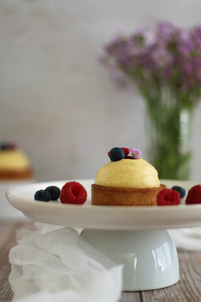 Tartelettes vanille, cassis et framboise - Surprises et Gourmandises