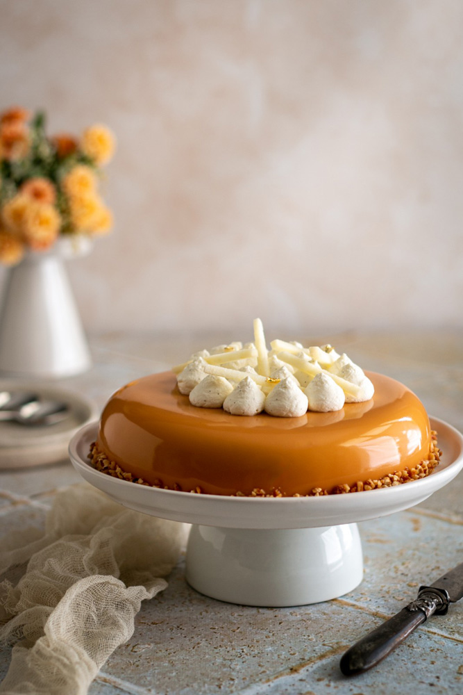 Entremets pomme, caramel et Dulcey - Surprises et Gourmandises