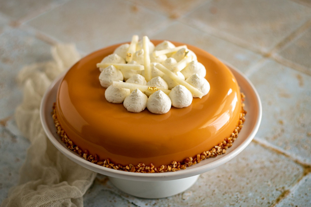 Entremets pomme, caramel et Dulcey - Surprises et Gourmandises
