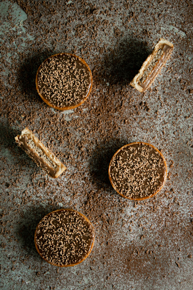 Tartelettes au gianduja et praliné noisette surprises et gourmandises