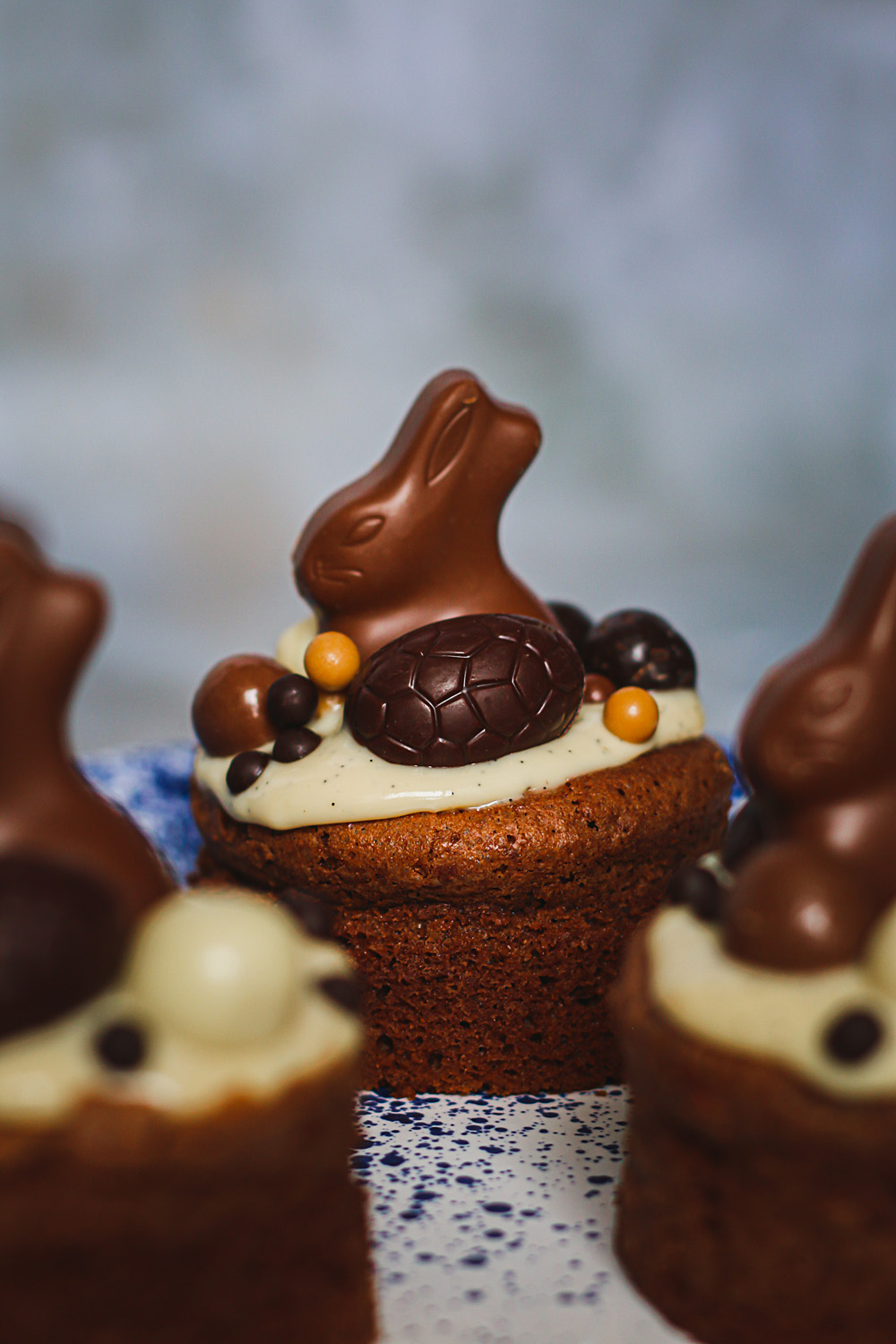 Fondant au chocolat et sa crème vanille surprises et gourmandises
